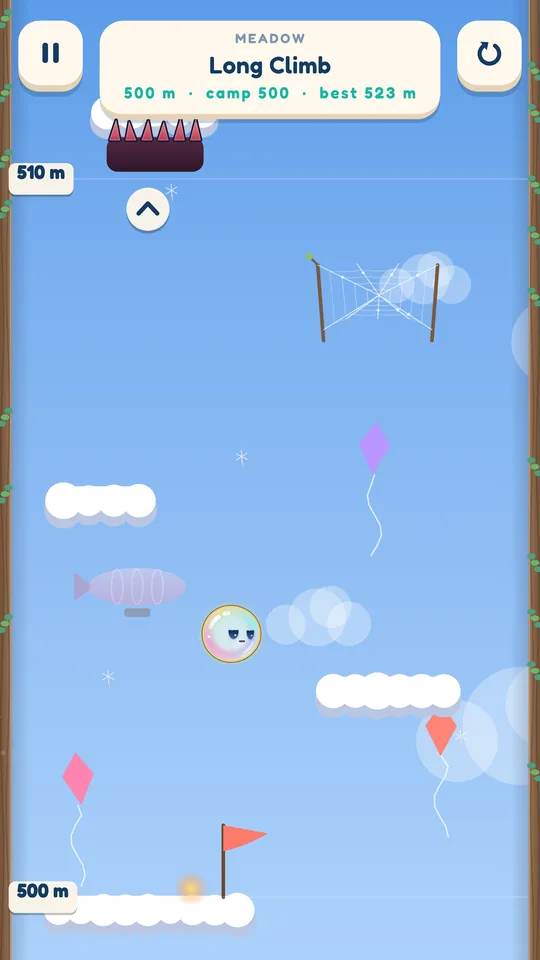 The Long Climb at 500 m in the open sky: kites, an airship, a spider web and the bubble on its way up. Best 523 m.